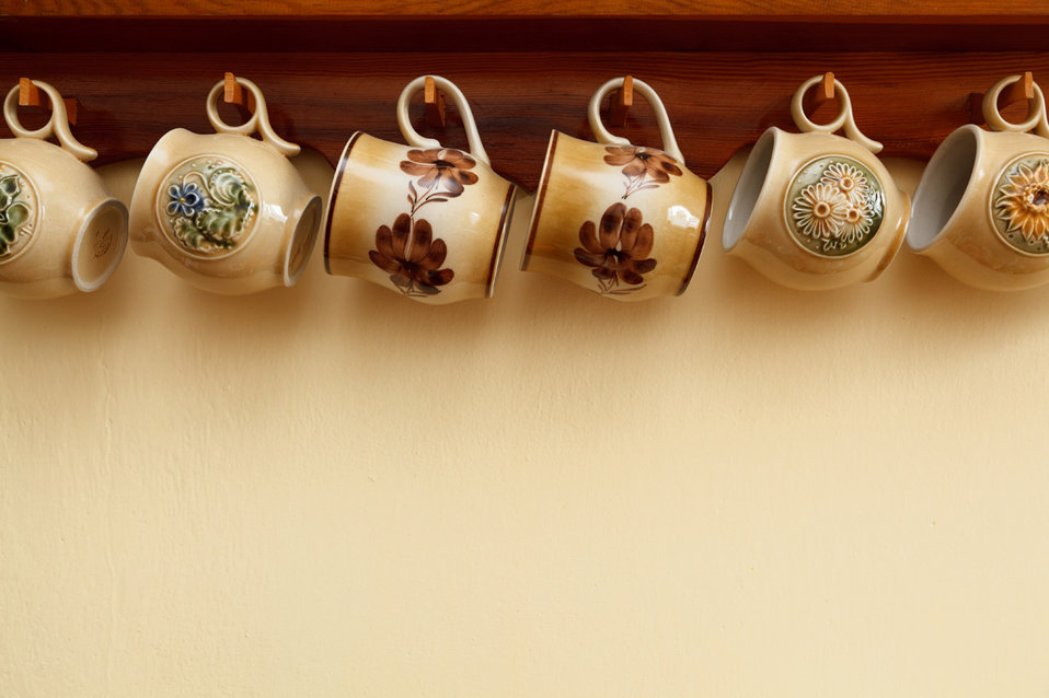 hanging coffee cups